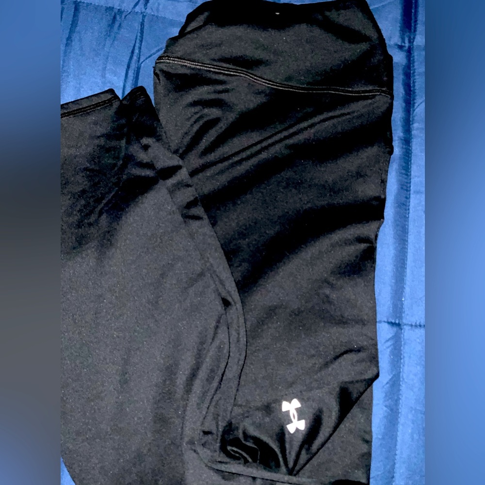 Under Armour (leggings) worn once great condition